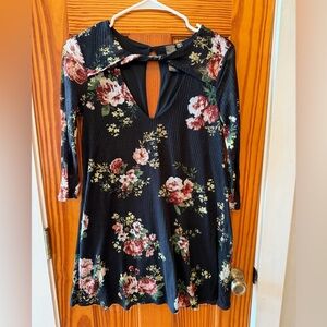 Boutique Women’s Valentine’s Day Dress! S/M